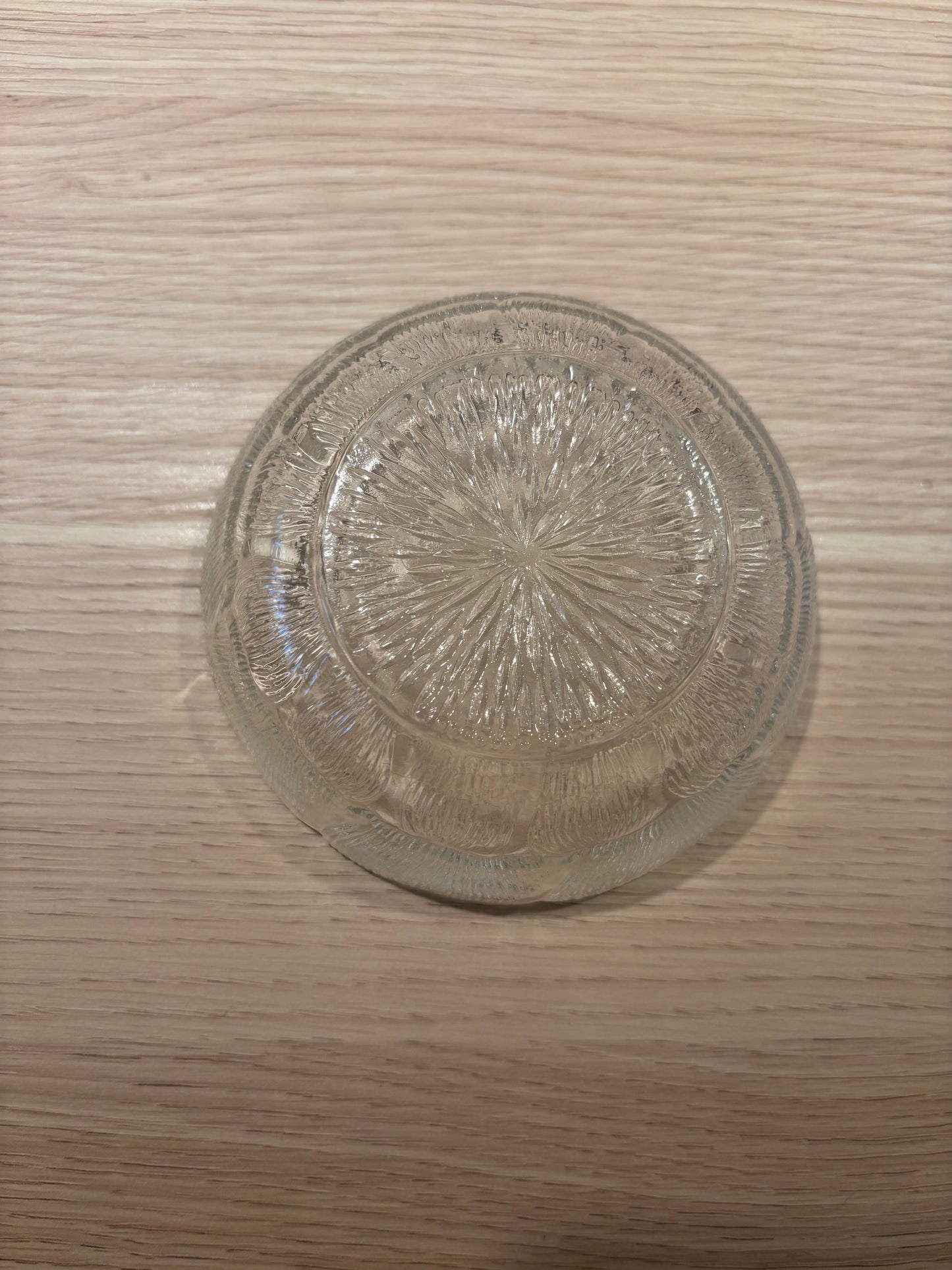 Glasskål Fleur från den franska tillverkaren Arcoroc