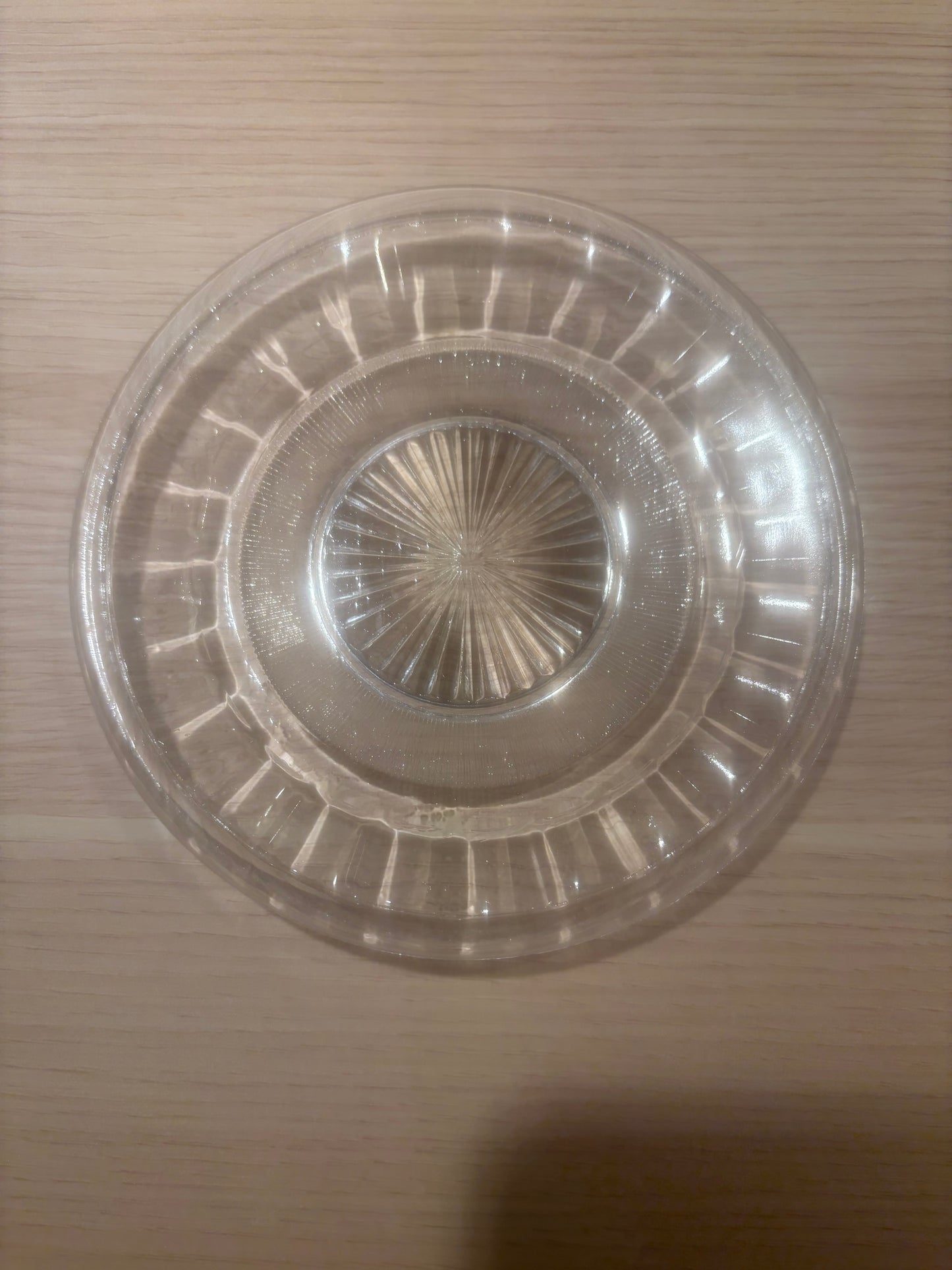 Vintage dessertassiett i klart glas
