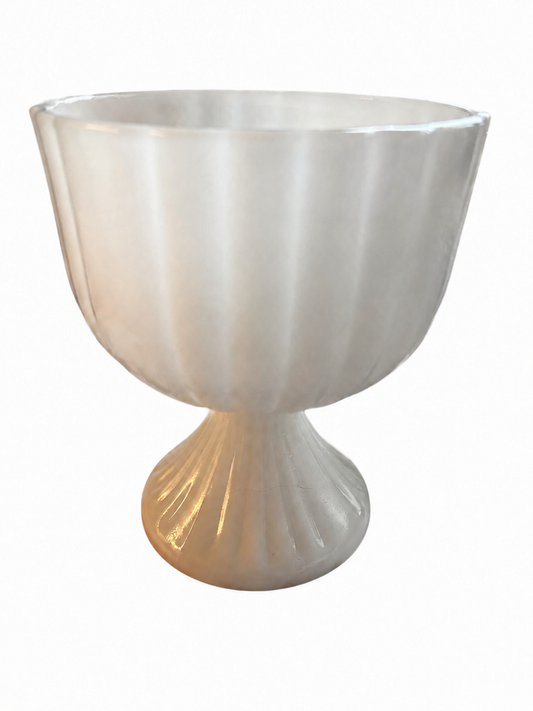 Vintage opalglas/mjölkglas-skål på fot – MCM 1960-tal