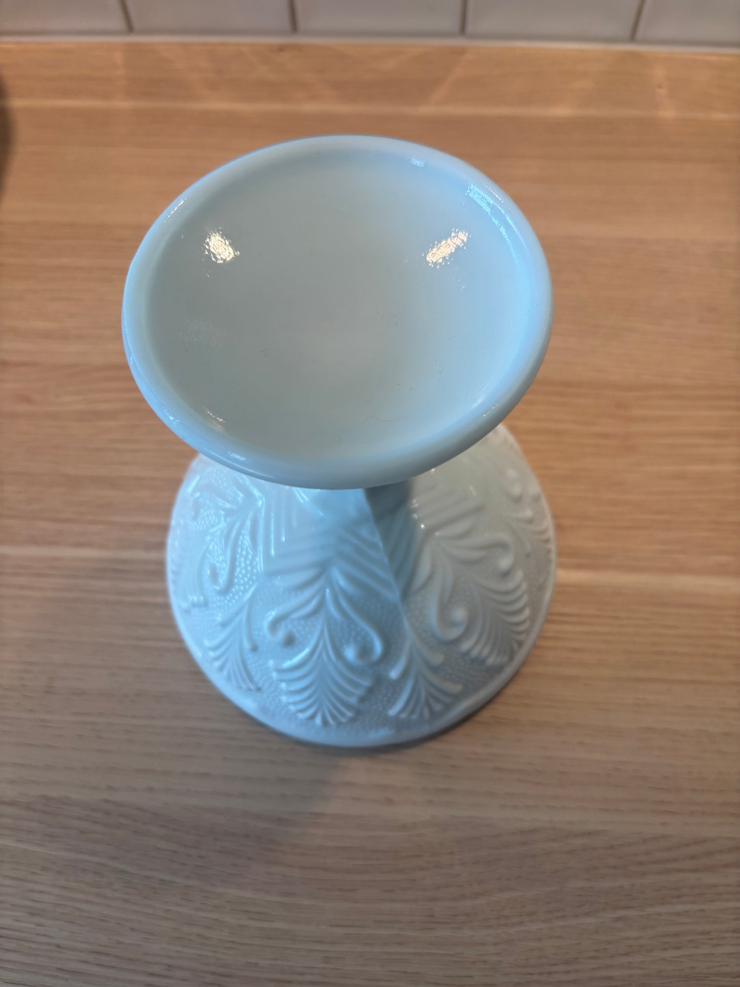 Fruktskål på fot i glas – Palemkamönster